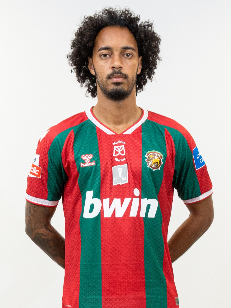 Tomás Tavares