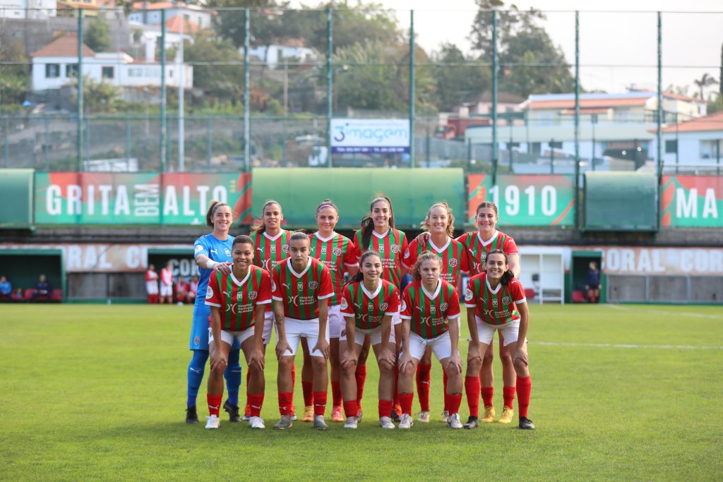 Futebol Feminino eliminado da Taça da Liga