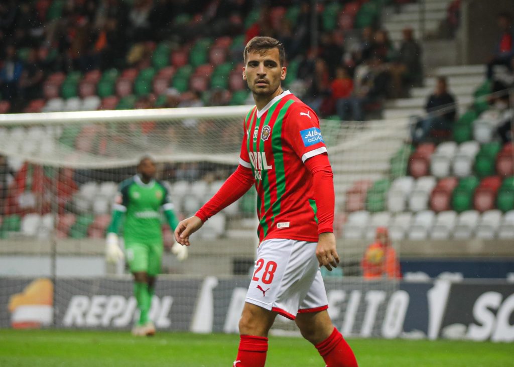 André Rodrigues emprestado à UD Oliveirense